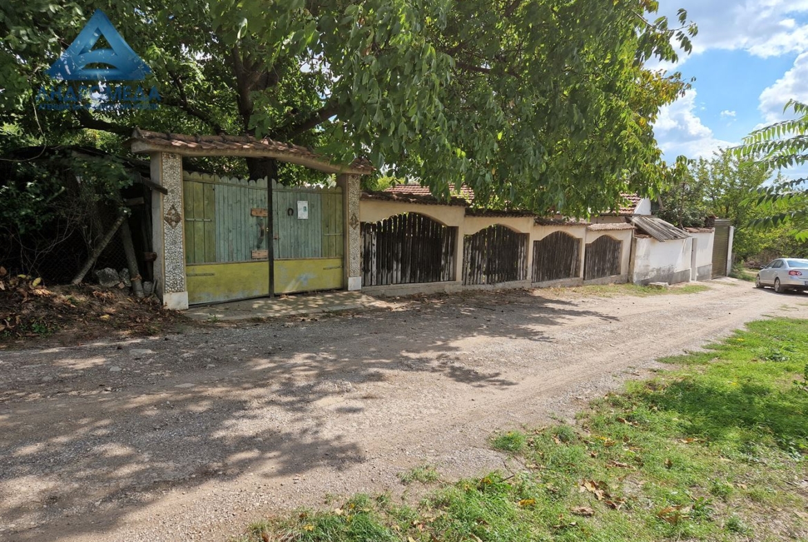 Парцел с ток и вода в ж.к.Кайлъка! - 0