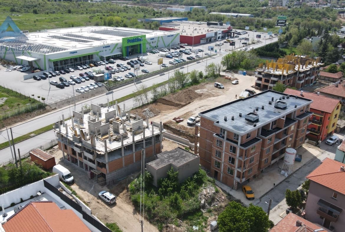 Продава 2-стаен апартамент - 0