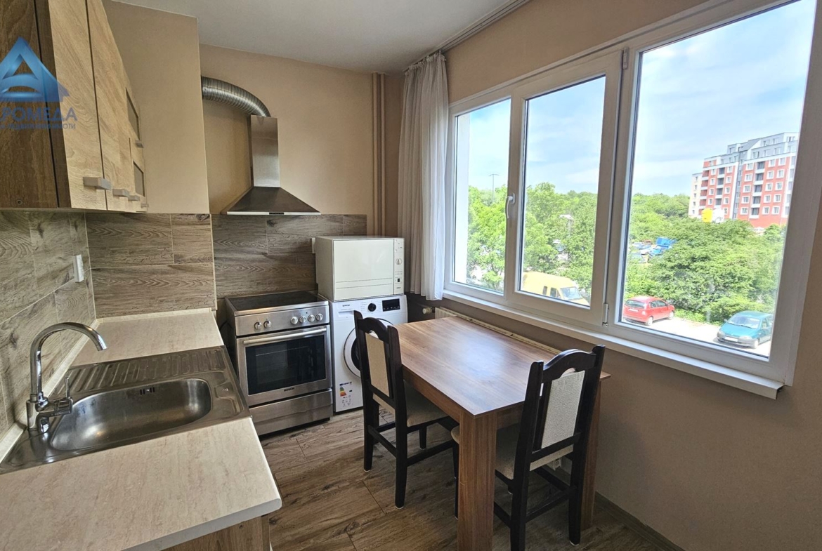 Светъл и топъл тристаен в жк.Овча купел 2 - 0