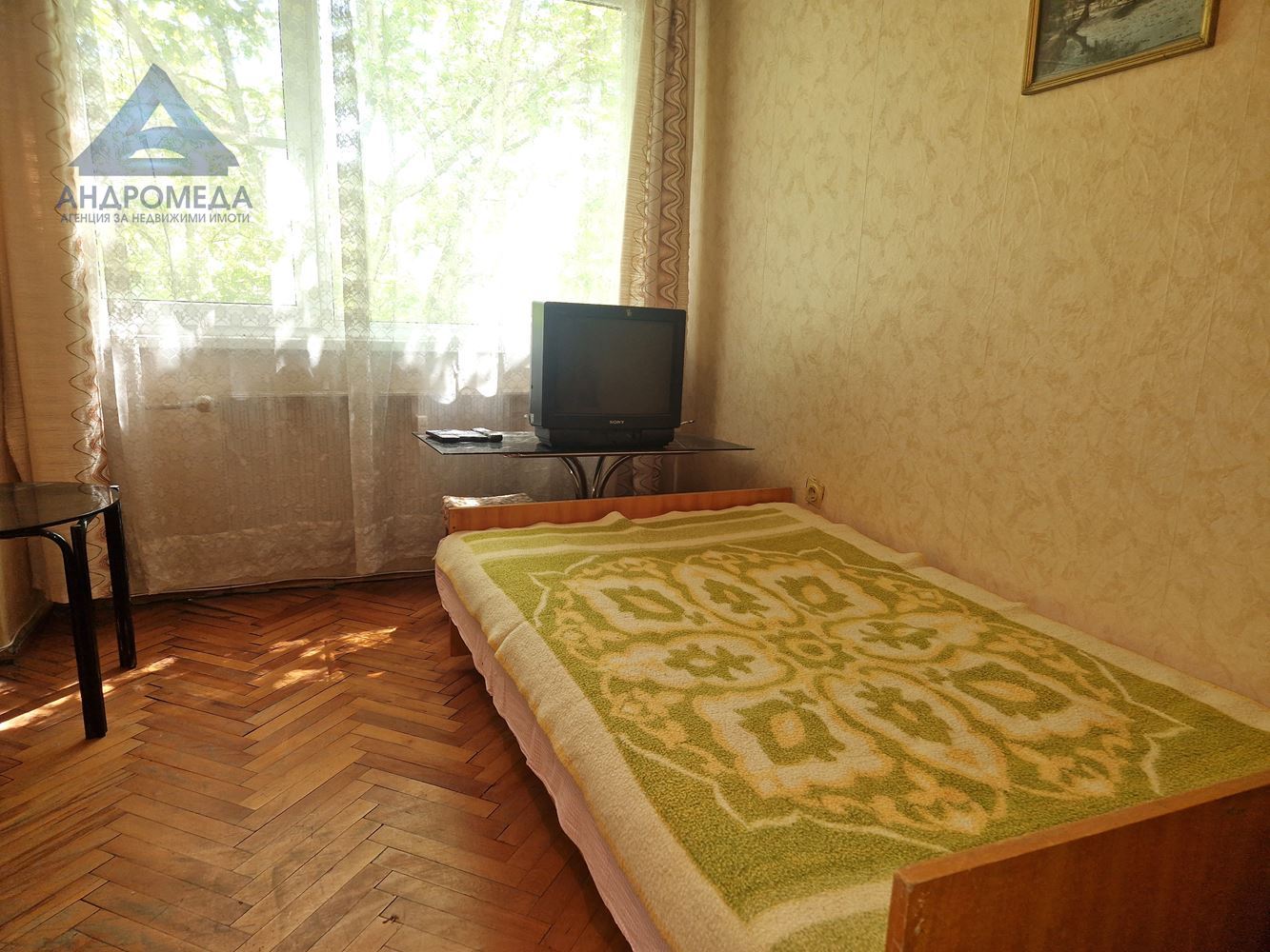Продава тристаен апартамент - 0