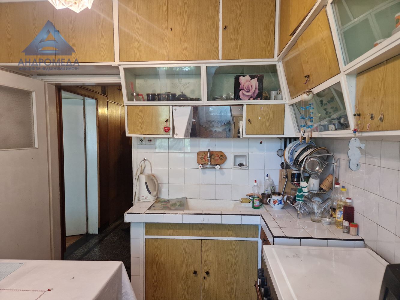 Продава тристаен апартамент - 0