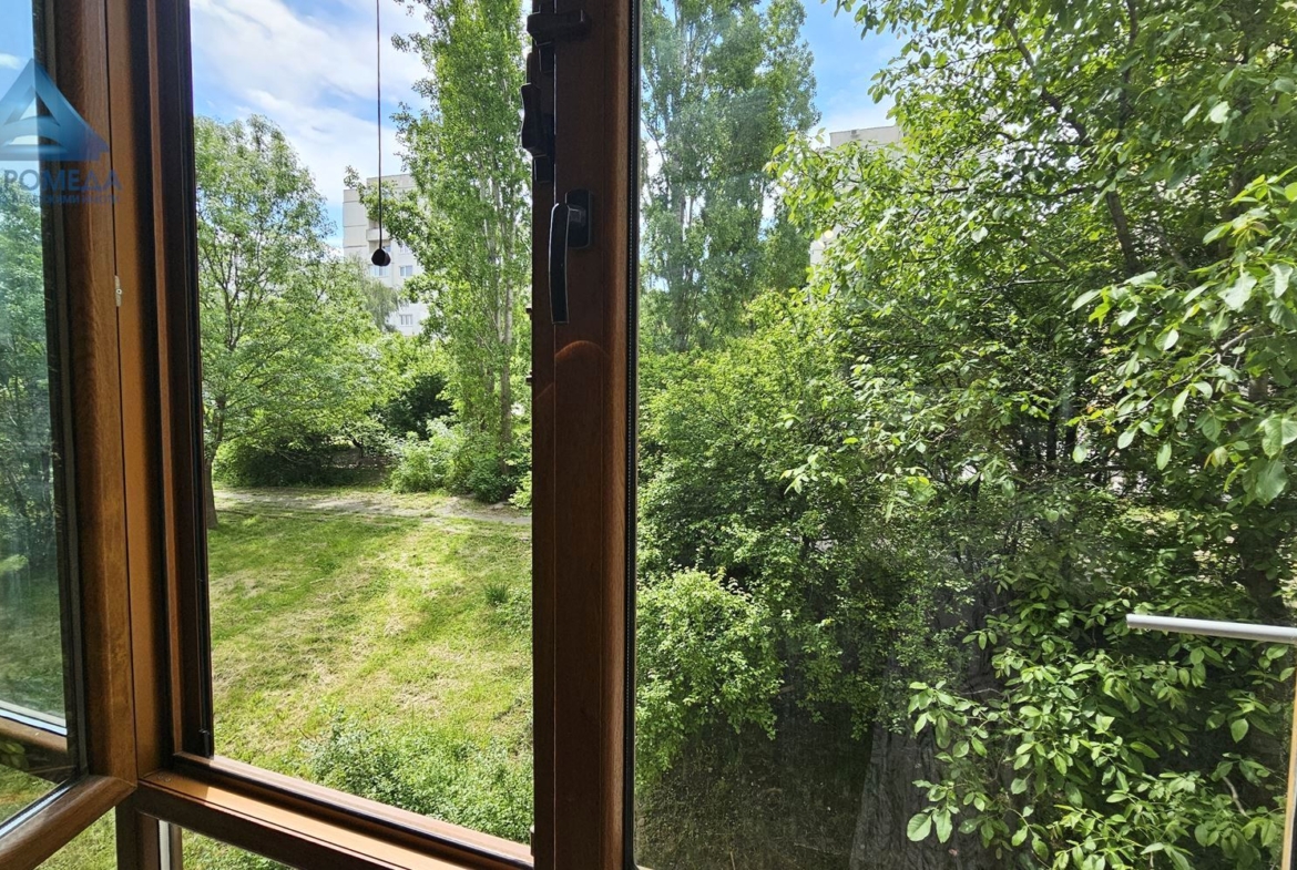 Светъл и топъл тристаен в жк.Овча купел 2 - 0