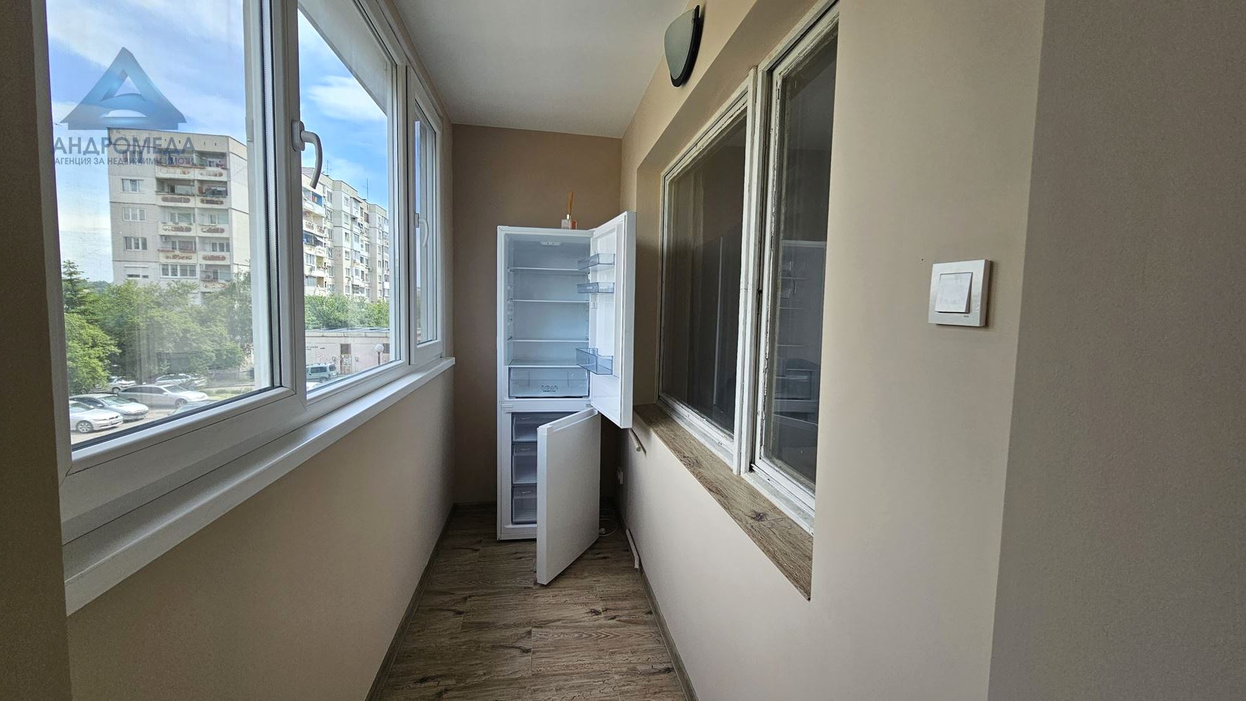 Светъл и топъл тристаен в жк.Овча купел 2 - 0