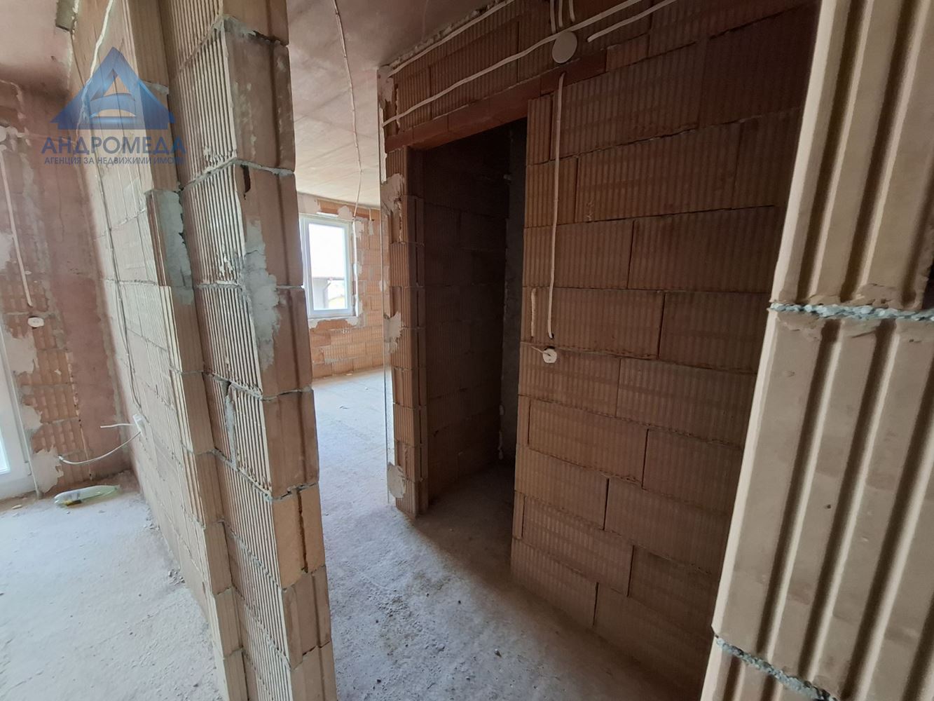 Тристаен апартамент в сграда M&G - S.M.120 - 0
