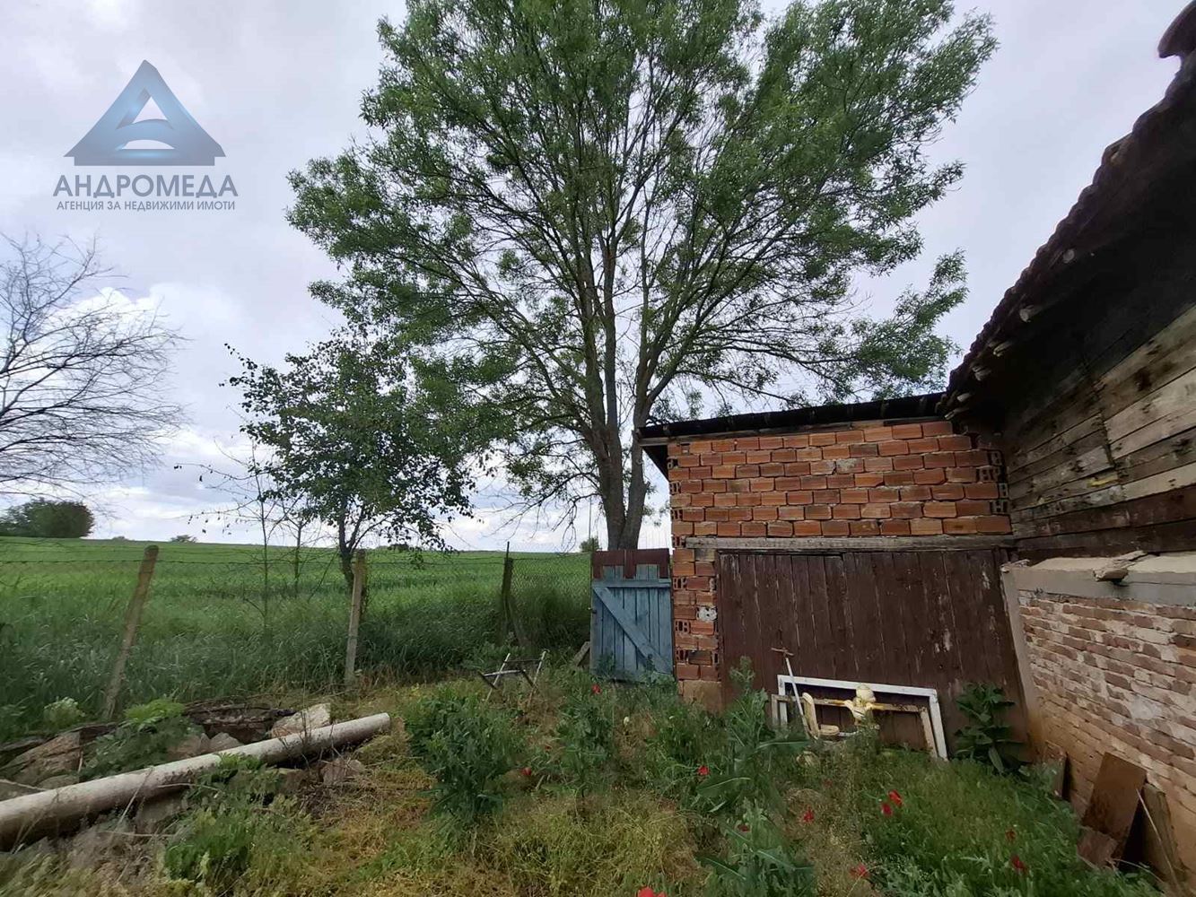 Самостоятелна Къща в с.Дойренци - 0