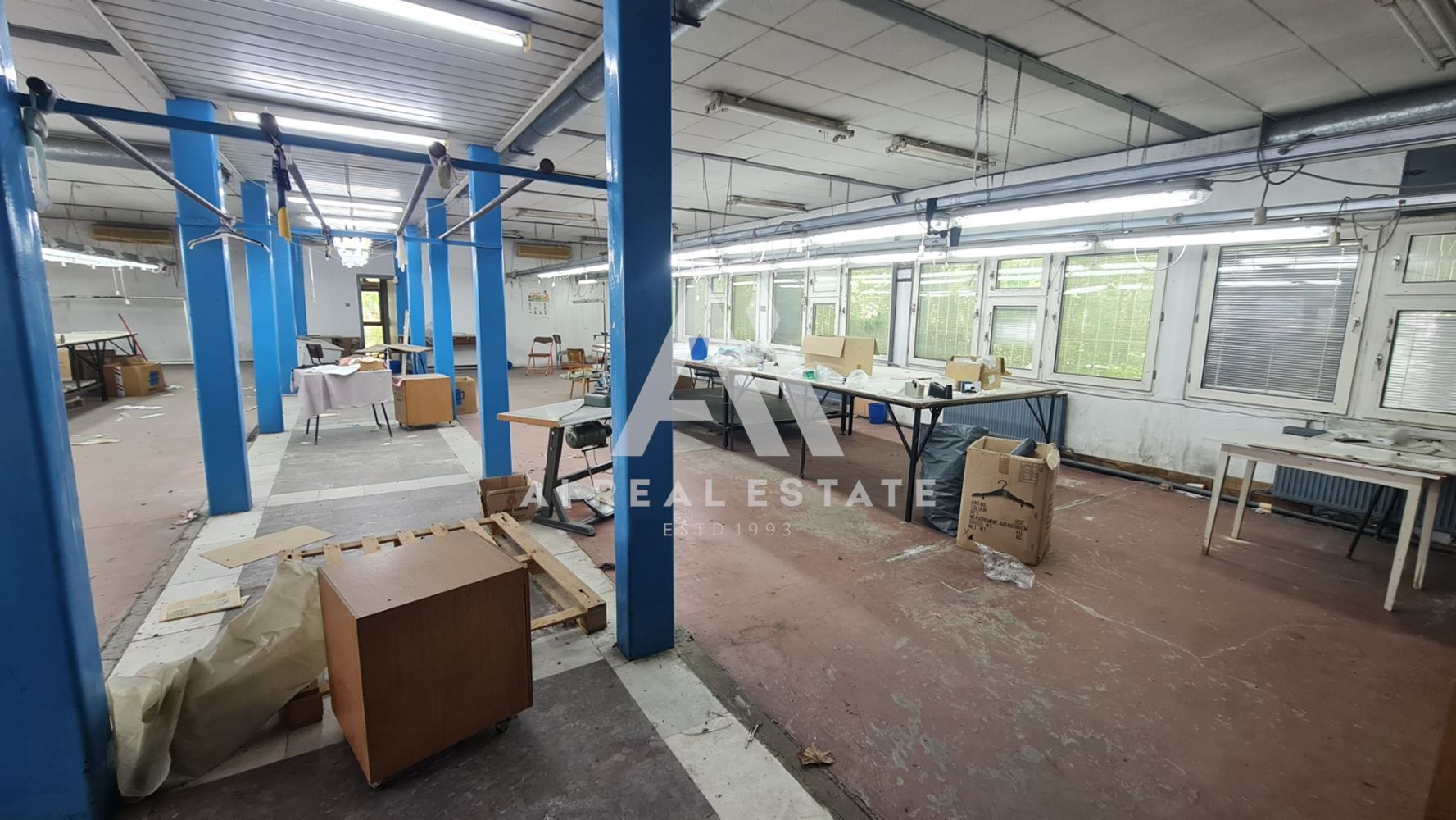 Продава се индустриален имот в гр. Плевен - 0