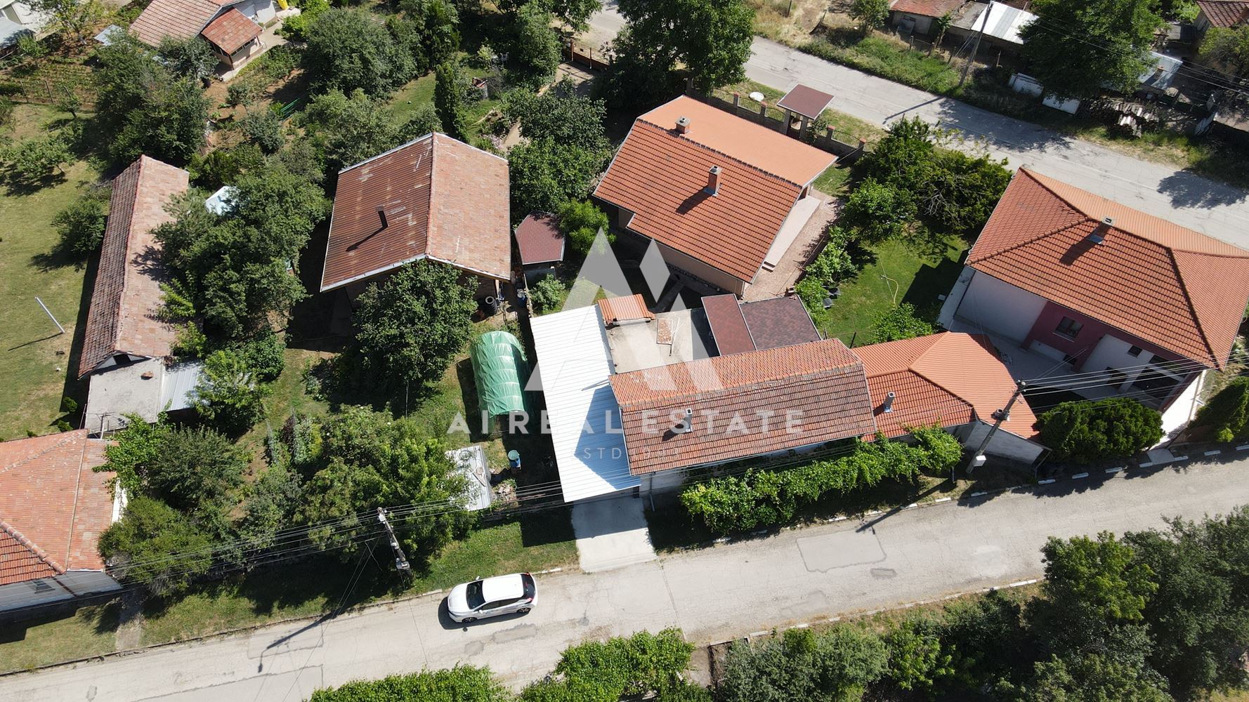 🏡 Еднофамилна къща с двор в с. Брестовец – само на 7 км от гр. Плевен! - 0