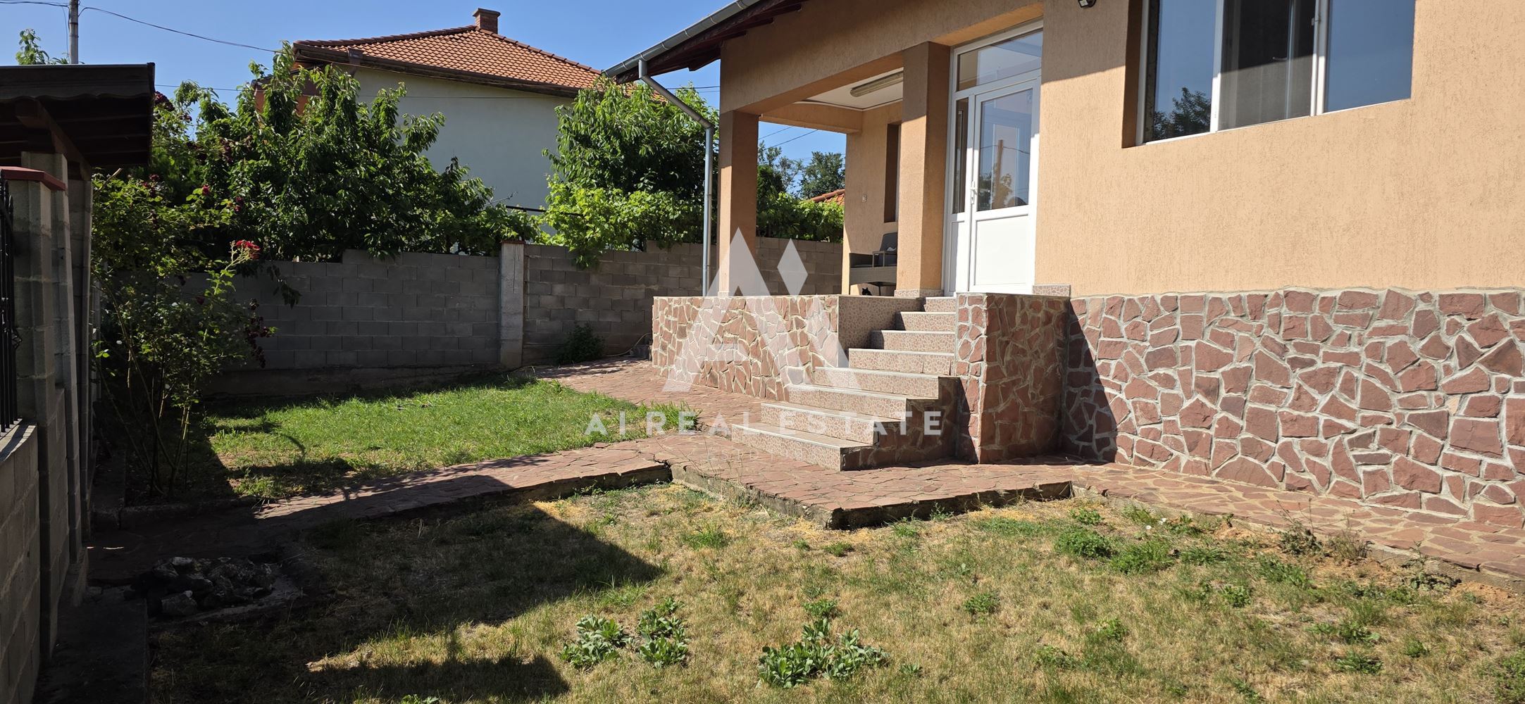 🏡 Еднофамилна къща с двор в с. Брестовец – само на 7 км от гр. Плевен! - 0