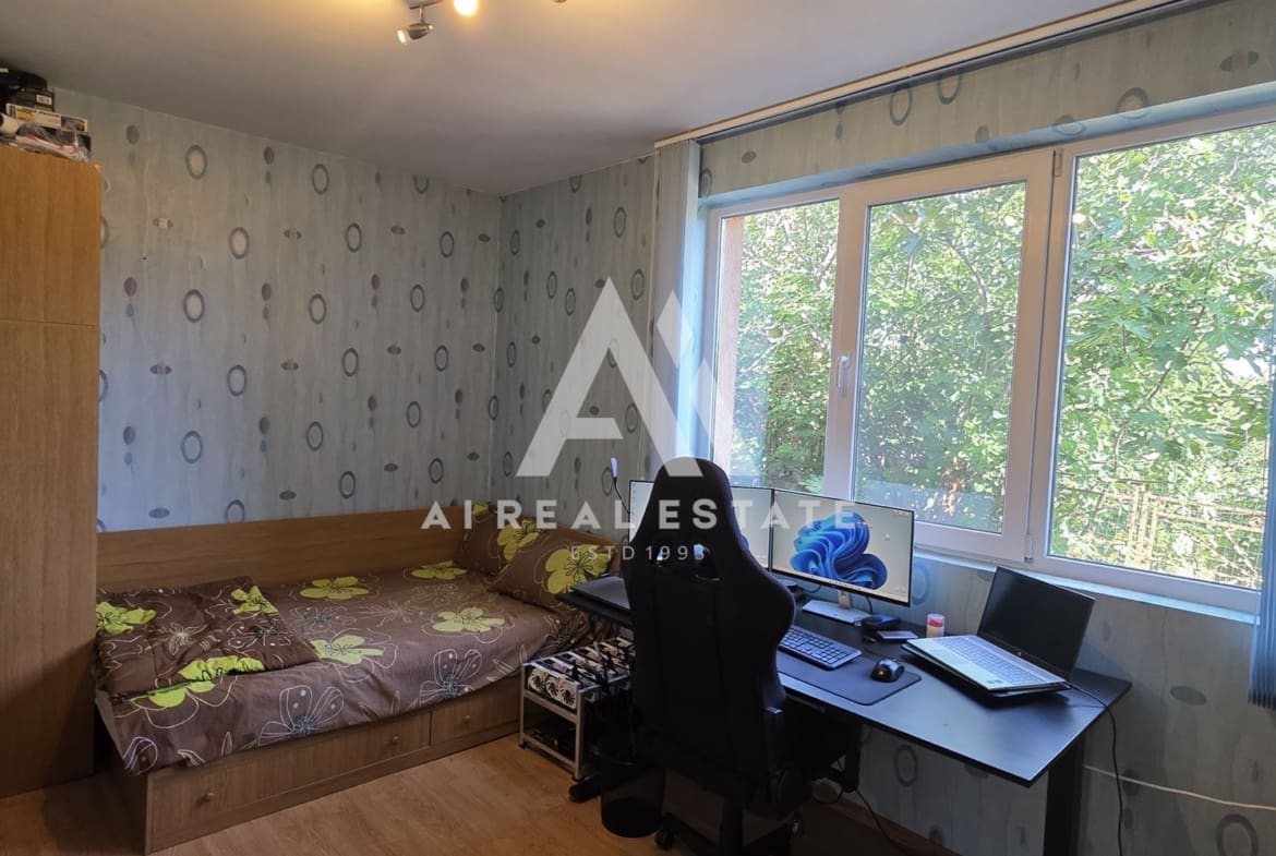 🏡 Еднофамилна къща с двор в с. Брестовец – само на 7 км от гр. Плевен! - 0