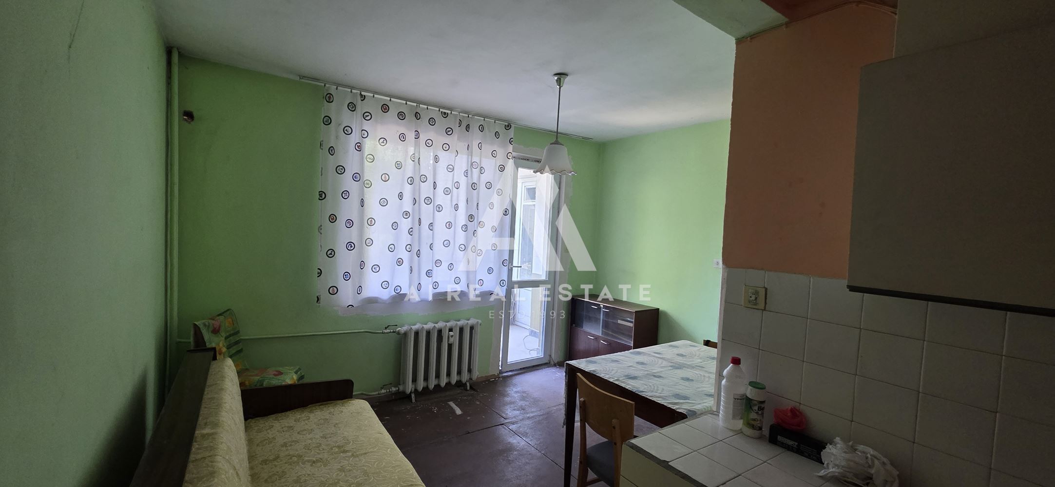 🏡 Двустаен апартамент под наем в тих и комуникативен район – Плевен - 0