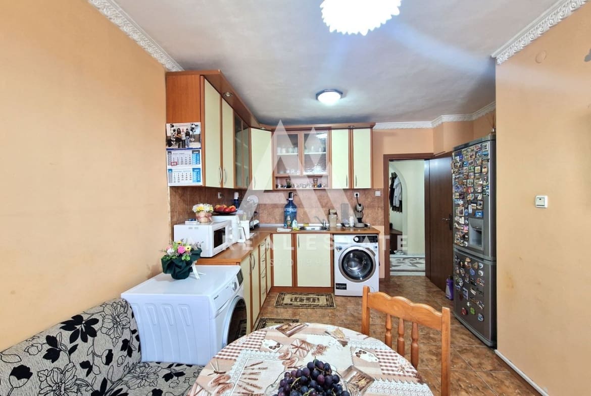 Продава тристаен в гр.Плевен - 0