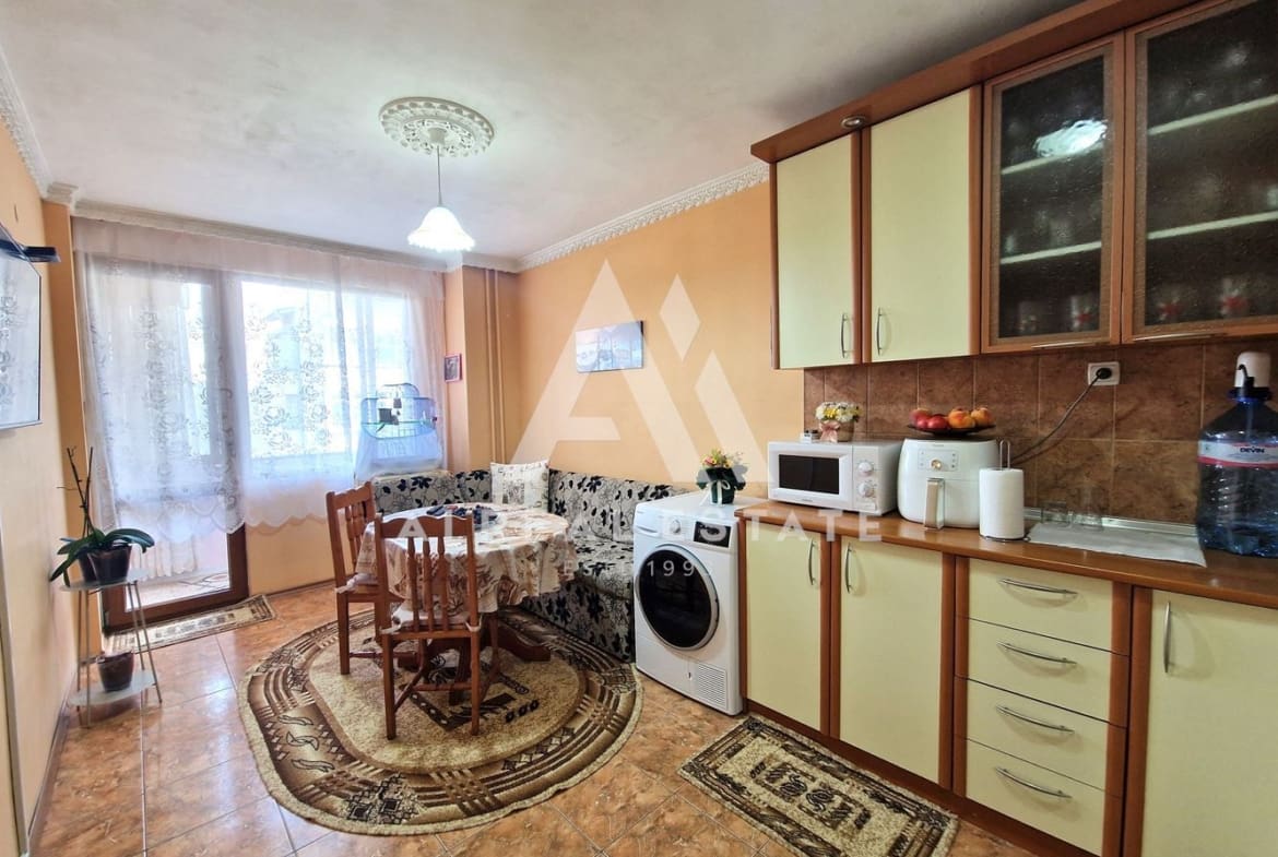 Продава тристаен в гр.Плевен - 0