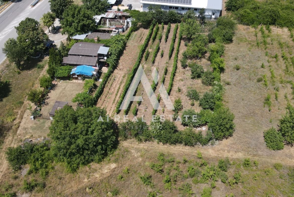 📍 Продава се складов терен – с. Брестовец, общ. Плевен - 0