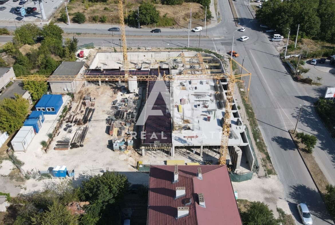 Сграда UTOPIA от M&G Invest - 0