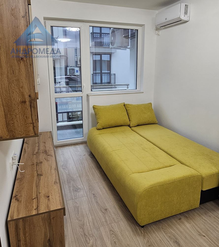 Двустаен на минути от Медицински университет ! - 0