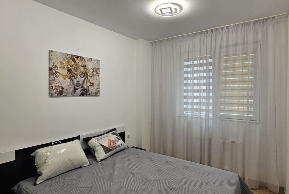 Двустаен на минути от Медицински университет ! - 0