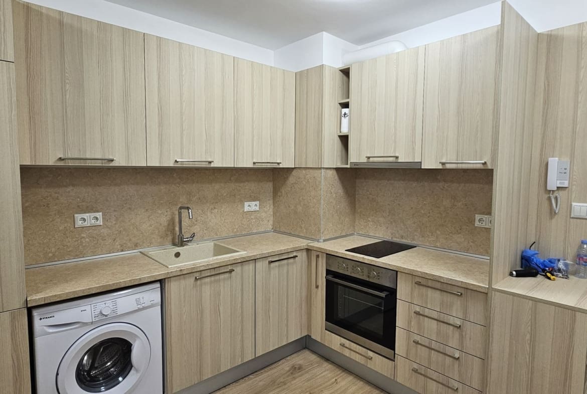 Двустаен на минути от Медицински университет ! - 0