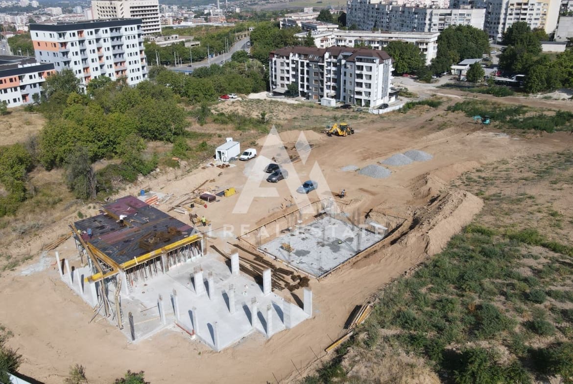 Къща в Затворен комплекс "Свети Сава" - 0