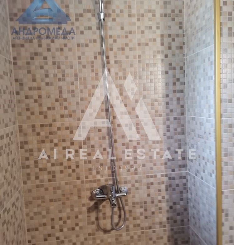 двустаен апартамент - 0