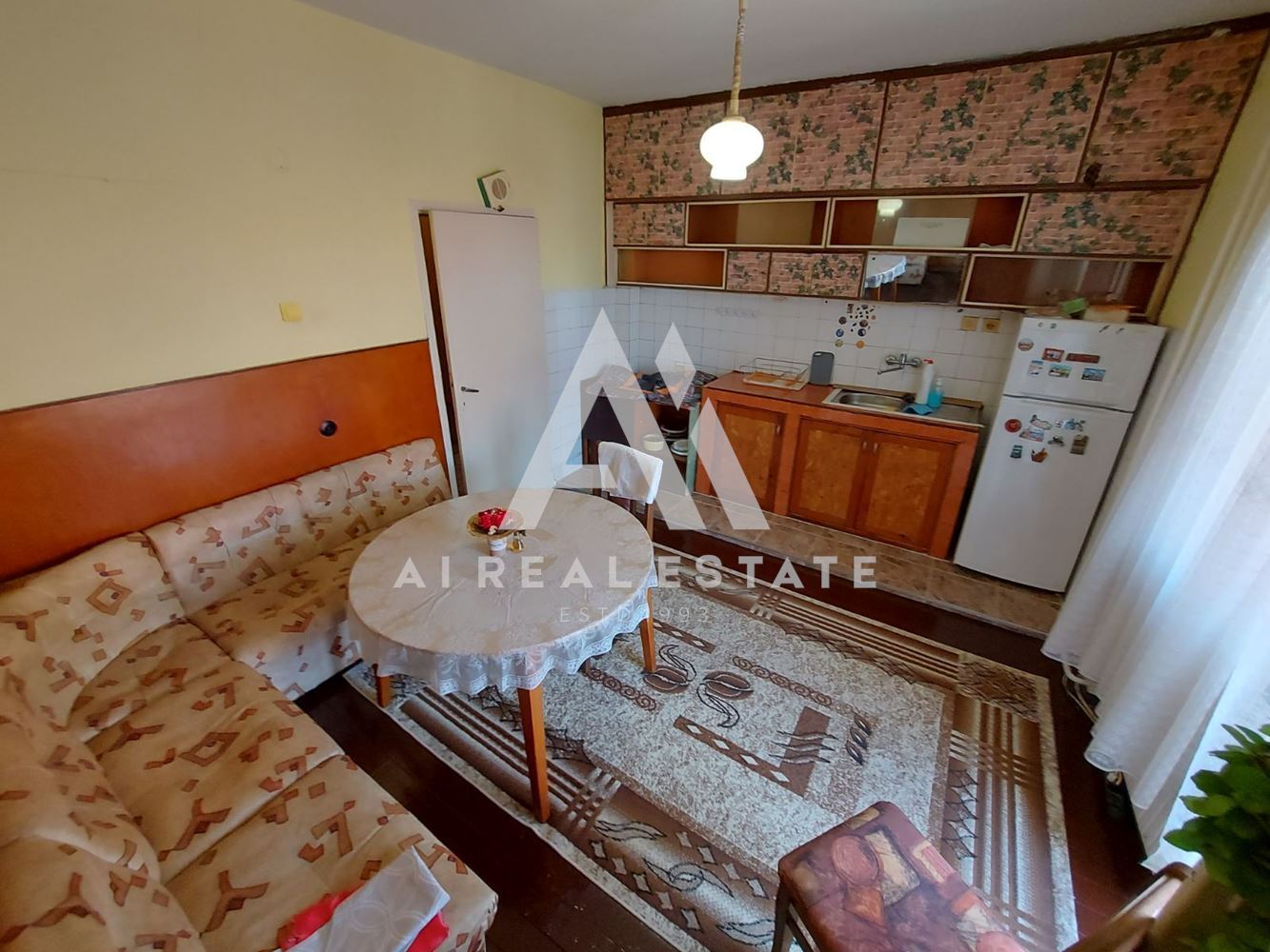 Тристаен до МУ! - 0