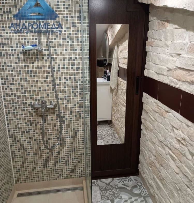 Тристаен - Ателие - 0