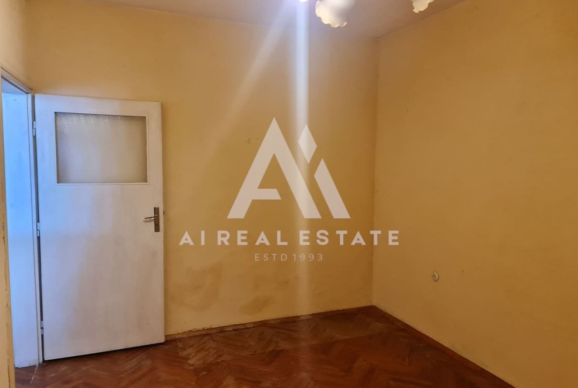 Тристаен Идеален център! - 0