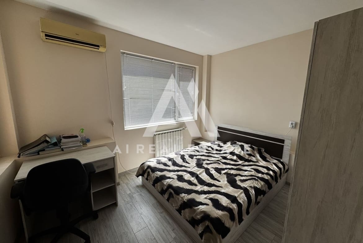 4-стаен апартамент *Под наем* до входа на МУ - 0