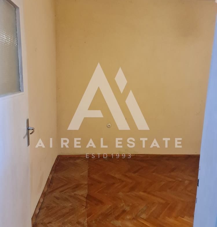 Тристаен Идеален център! - 0