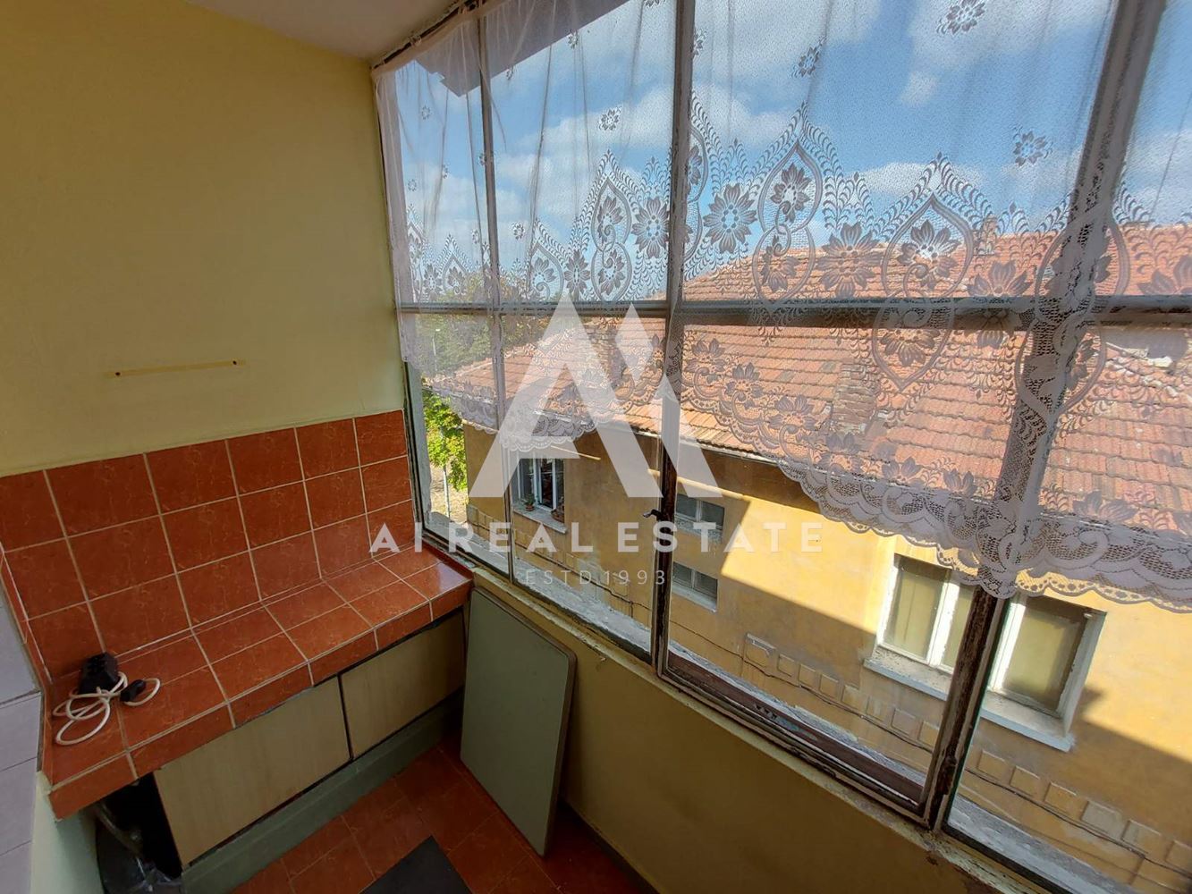 Тристаен до МУ! - 0