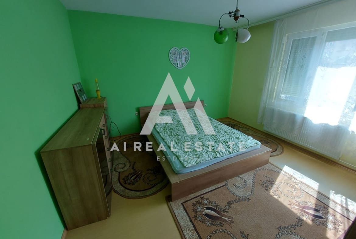 Тристаен до МУ! - 0