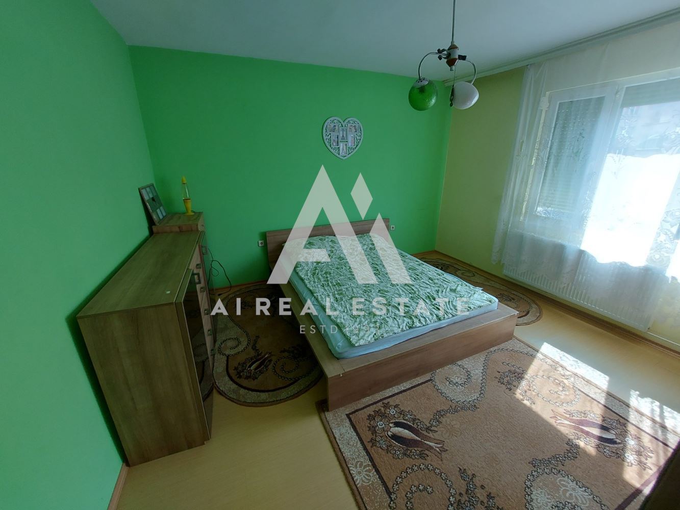 Тристаен до МУ! - 0