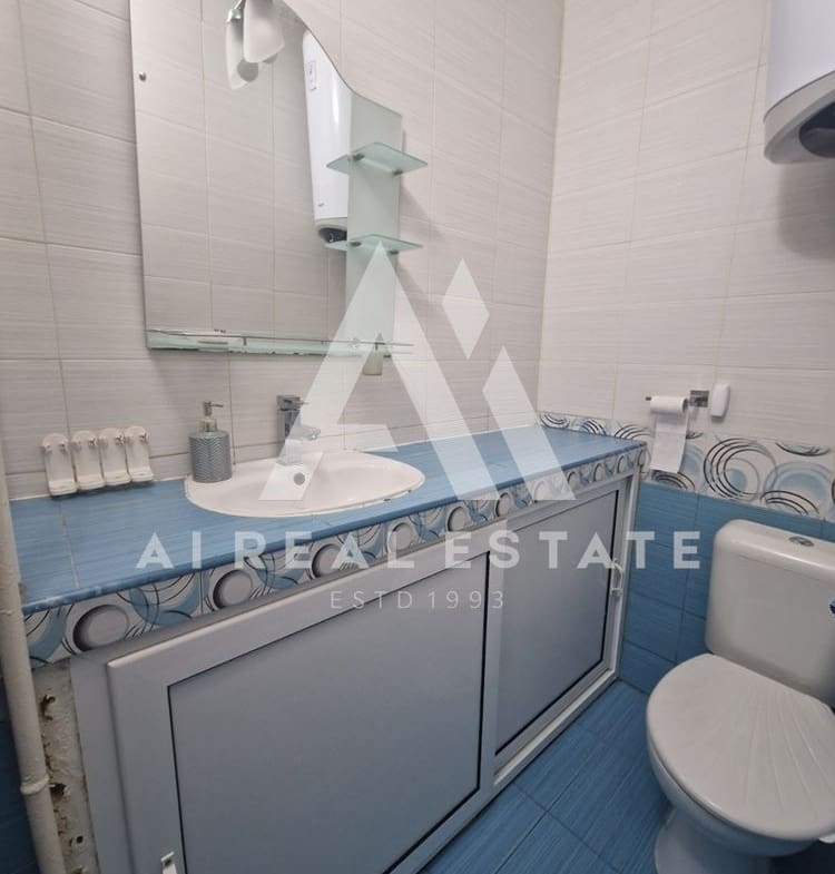 тристаен под наем - 0