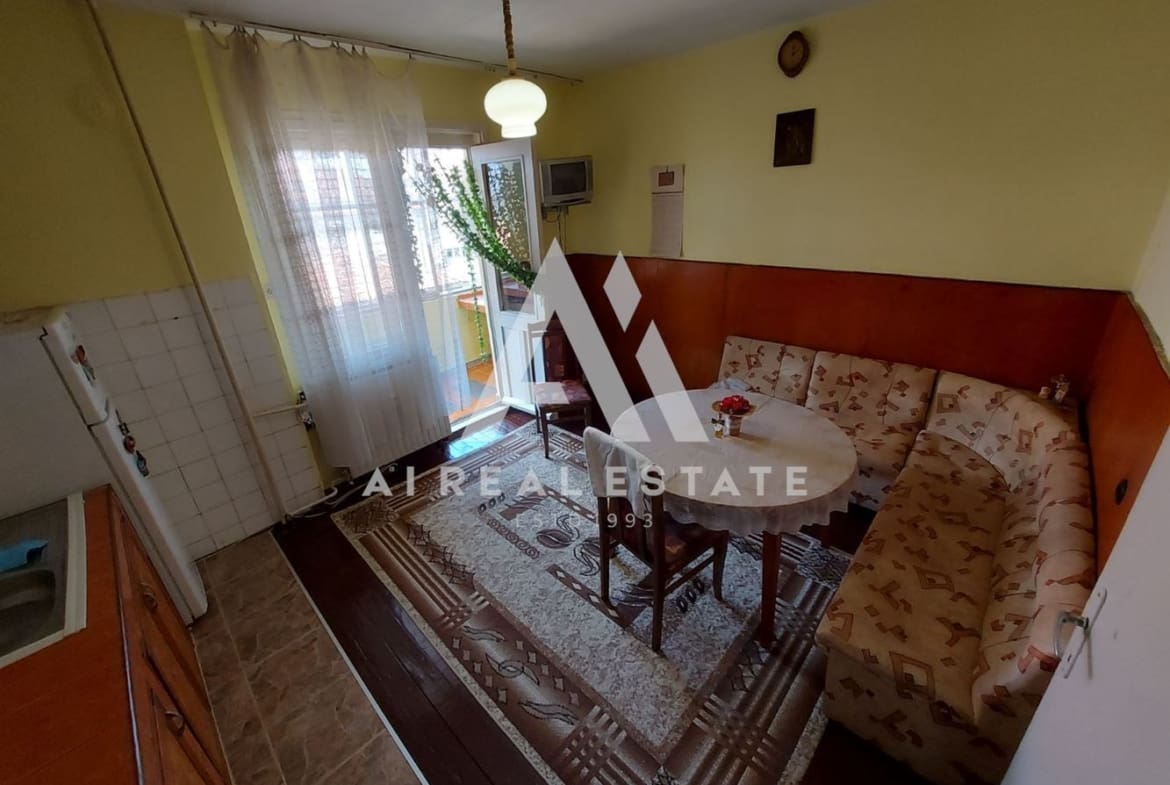 Тристаен до МУ! - 0