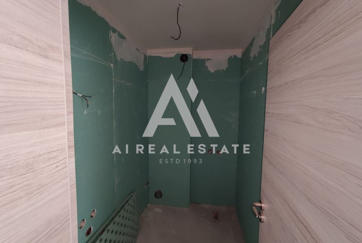 Тристаен апартамент в идеалния център на гр. Плевен! - 0