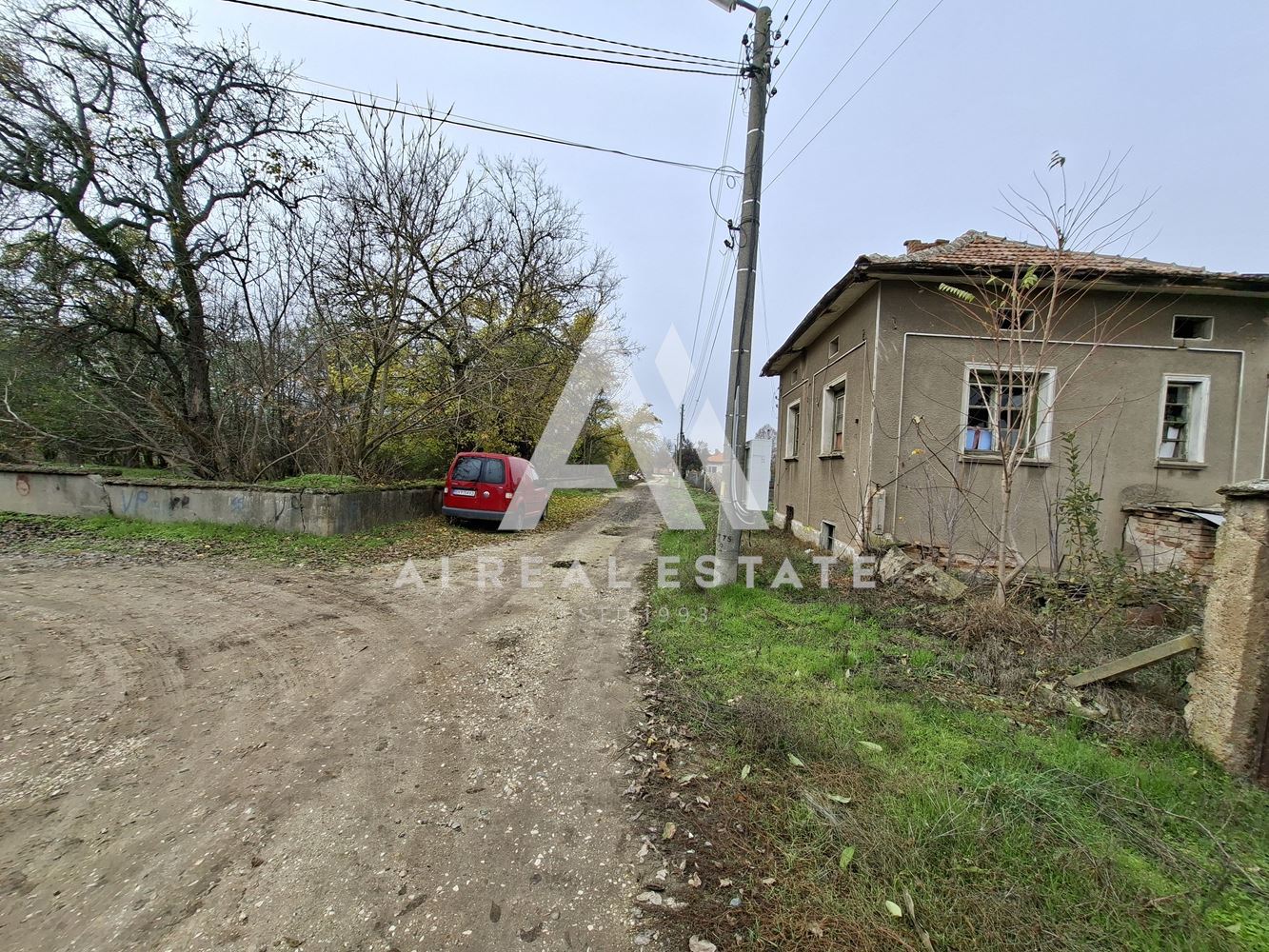 КЪЩА С ДВОР - 0