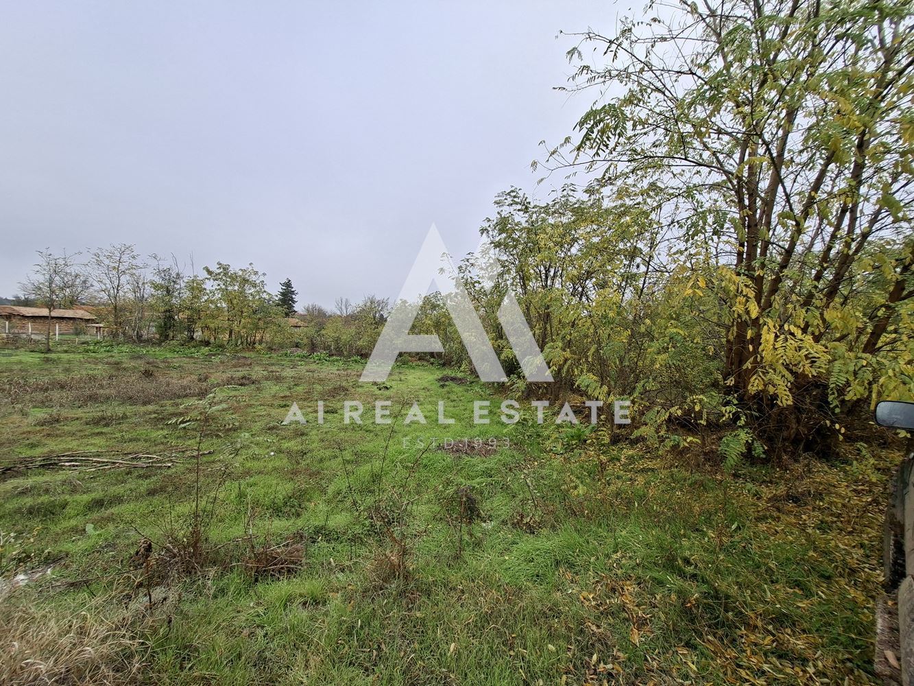 КЪЩА С ДВОР - 0