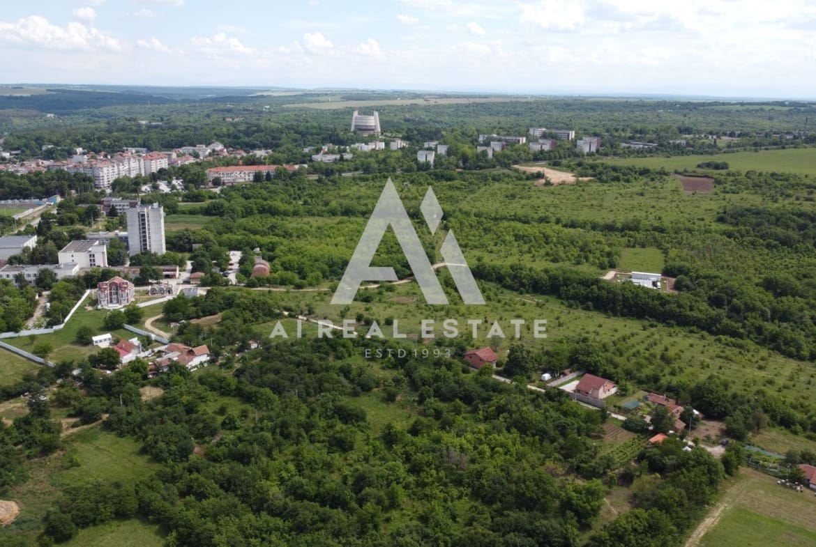 🏡 Парцел в регулация – 9-ти квартал, гр. Плевен - 0