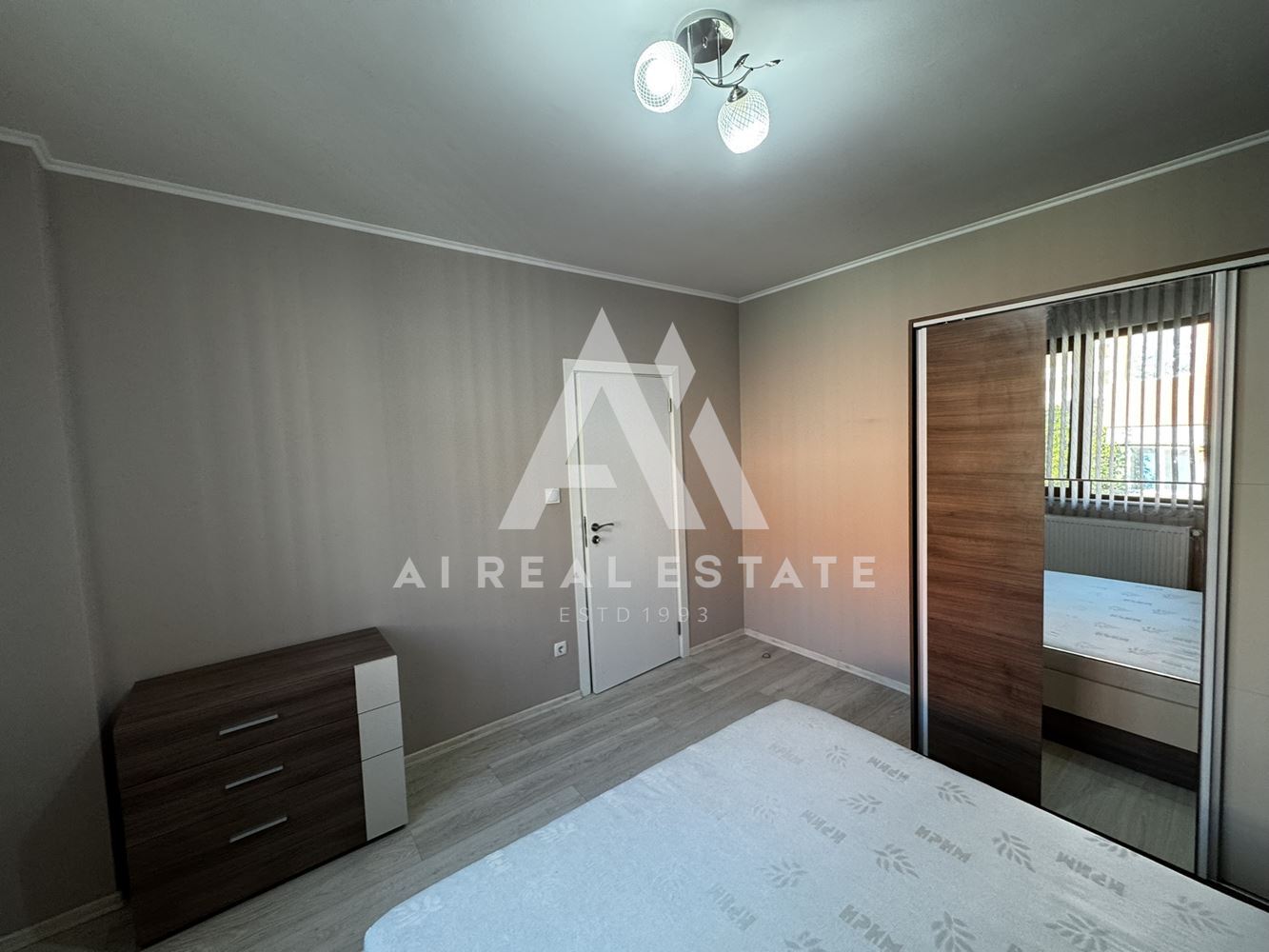 🏡 Двустаен апартамент под наем в нова сграда до Медицински университет – Плевен - 0