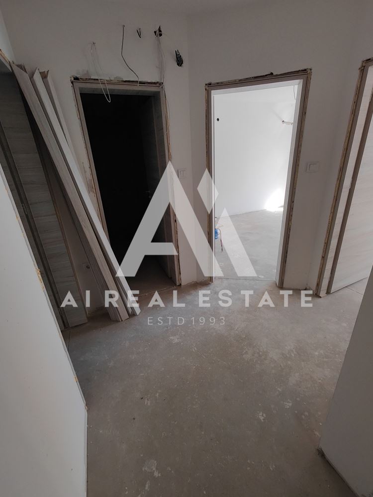 Тристаен апартамент в идеалния център на гр. Плевен! - 0