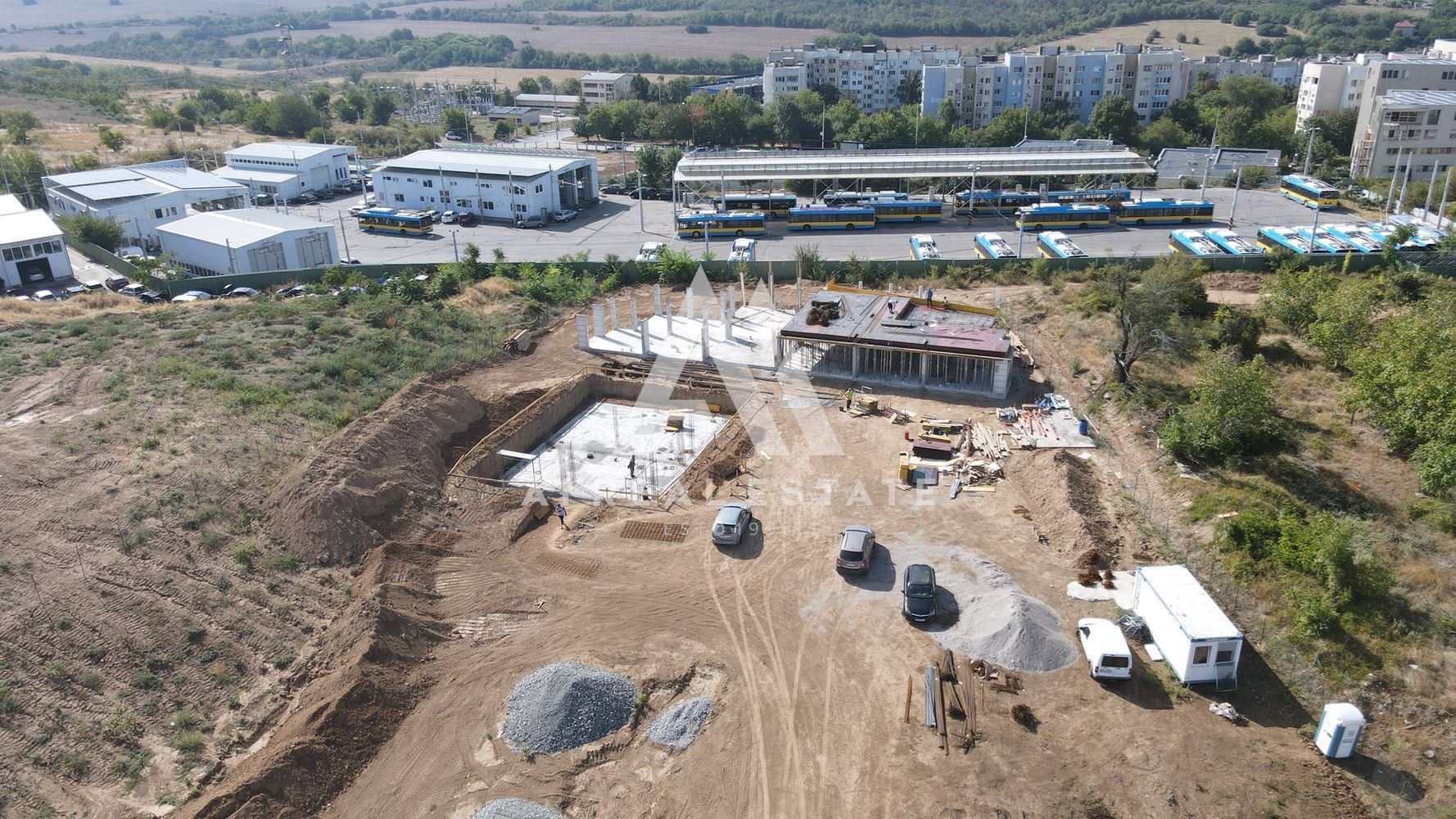 Къща в Затворен комплекс "Свети Сава" - 0