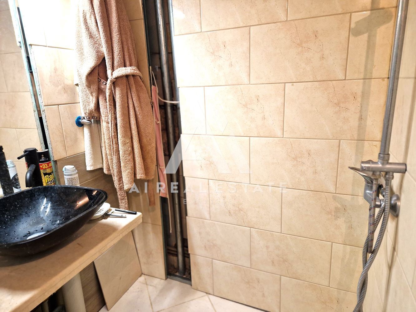 Продава гарсониера в ж.к. Сторгозия - 0