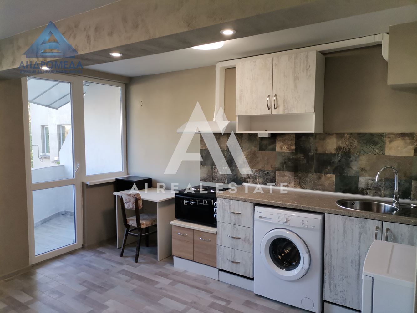 Дава под наем боксониера - 0