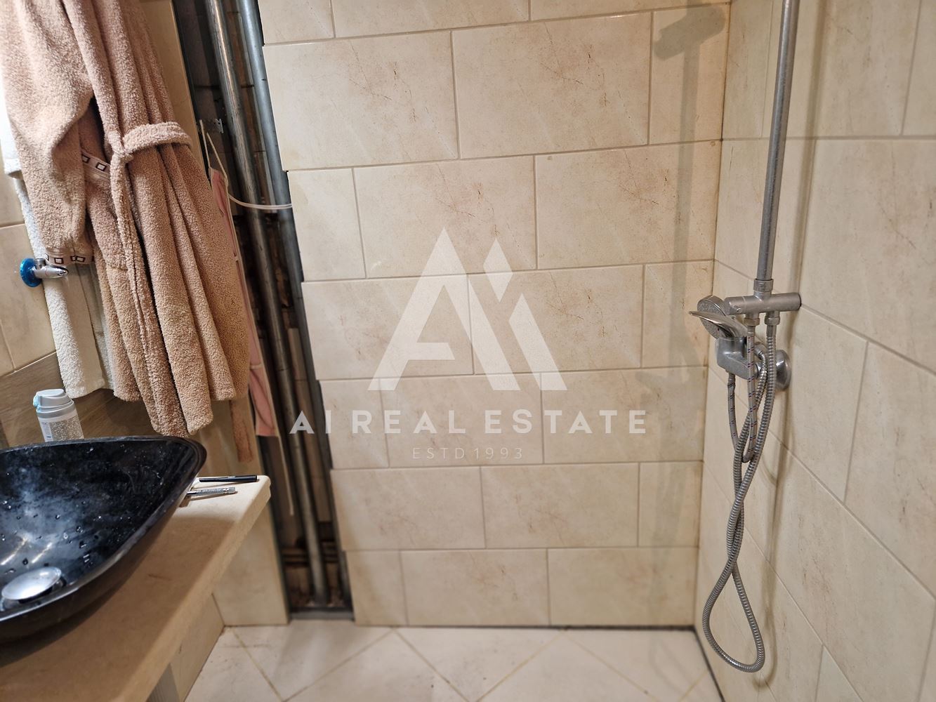 Продава гарсониера в ж.к. Сторгозия - 0