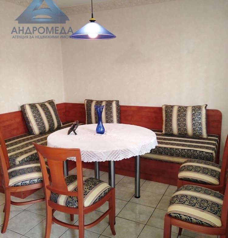 Дава под наем тристаен апартамент - 0