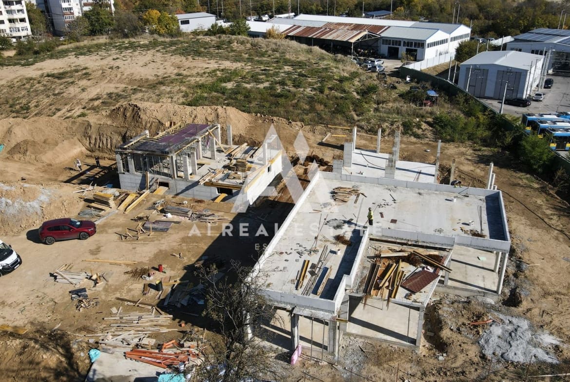 Комплекс еднофамилни къщи ново строителство гр.Плевен ! - 0