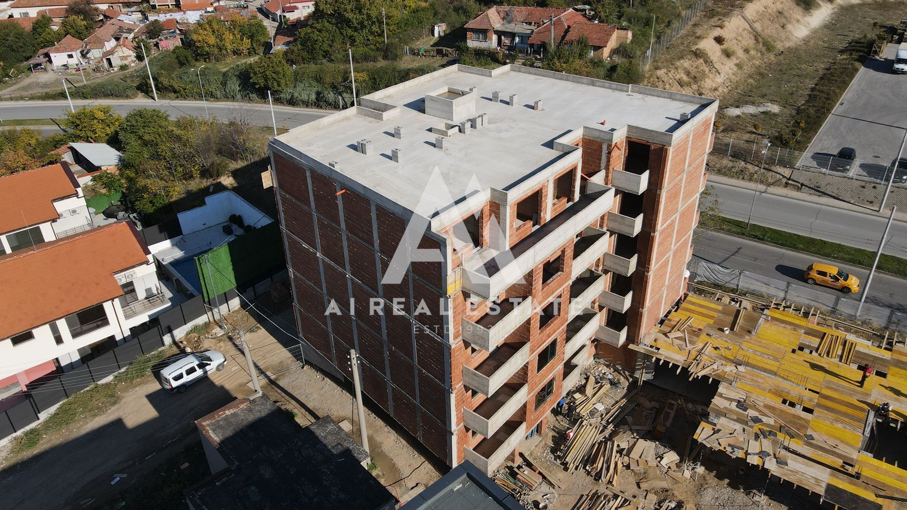 Тристаен апартамент в нова сграда след Акт 14 – S.M.3 - 0