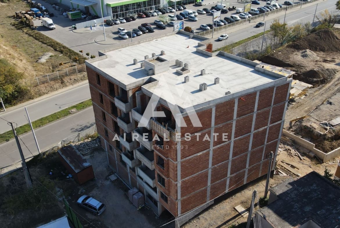 Тристаен апартамент в нова сграда след Акт 14 – S.M.3 - 0