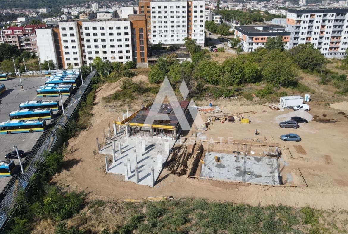 Къща в Затворен комплекс "Свети Сава" - 0