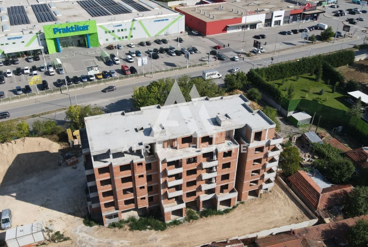 Четиристаен апартамент – комплекс M&G S.M.2 - 0