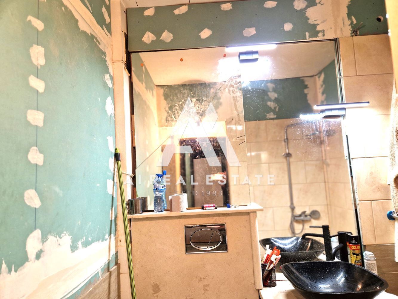 Продава гарсониера в ж.к. Сторгозия - 0